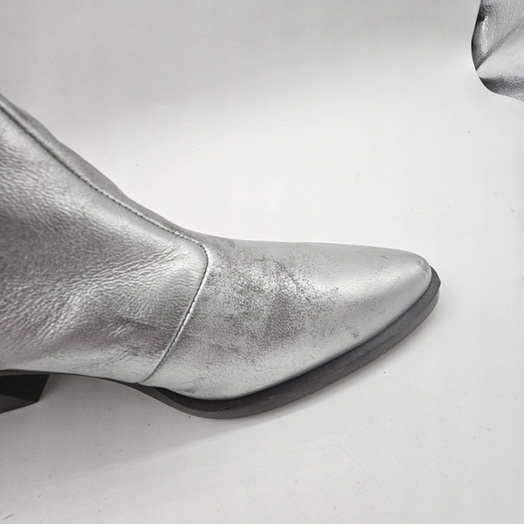 Madewell Darcy Ankle Boot Silver Metallic Stacked Heel Zip-Up Size 9 - Picture 6 of 16